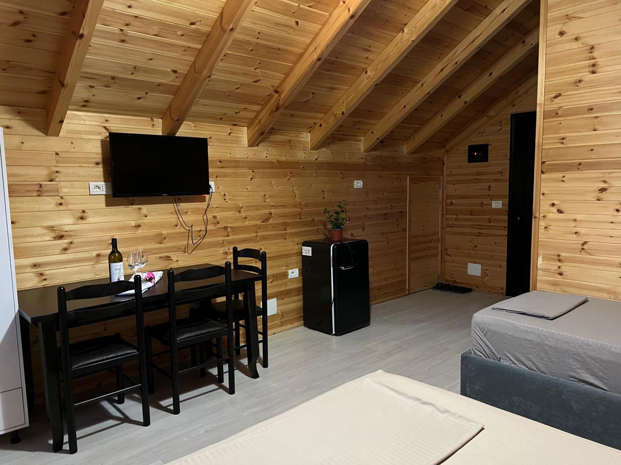 Beni Rooms Tale Lezhe Luaran gambar